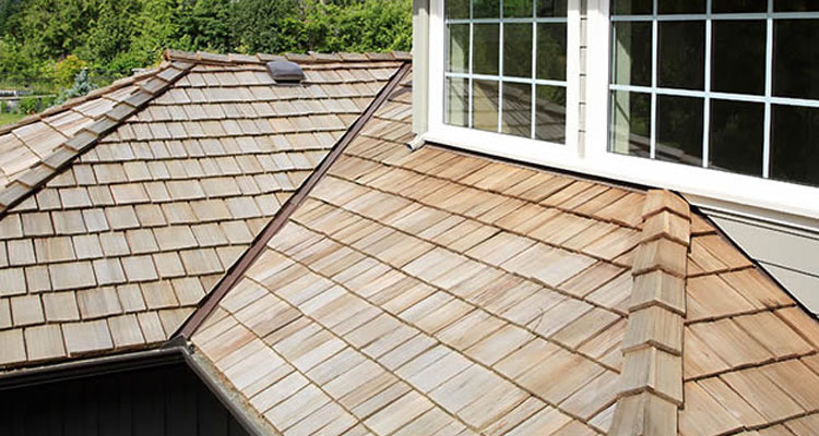 Wood Shakes Roofing Contractors Carson